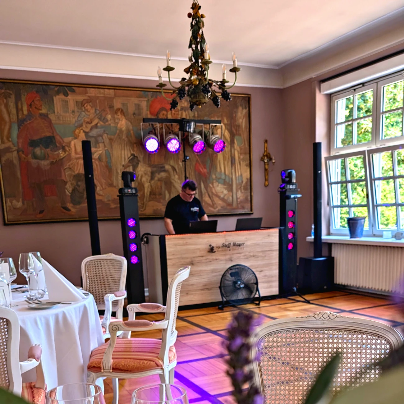 Hotel Landschloss Fasanerie Image boxen front hochzeits-dj steff mayer