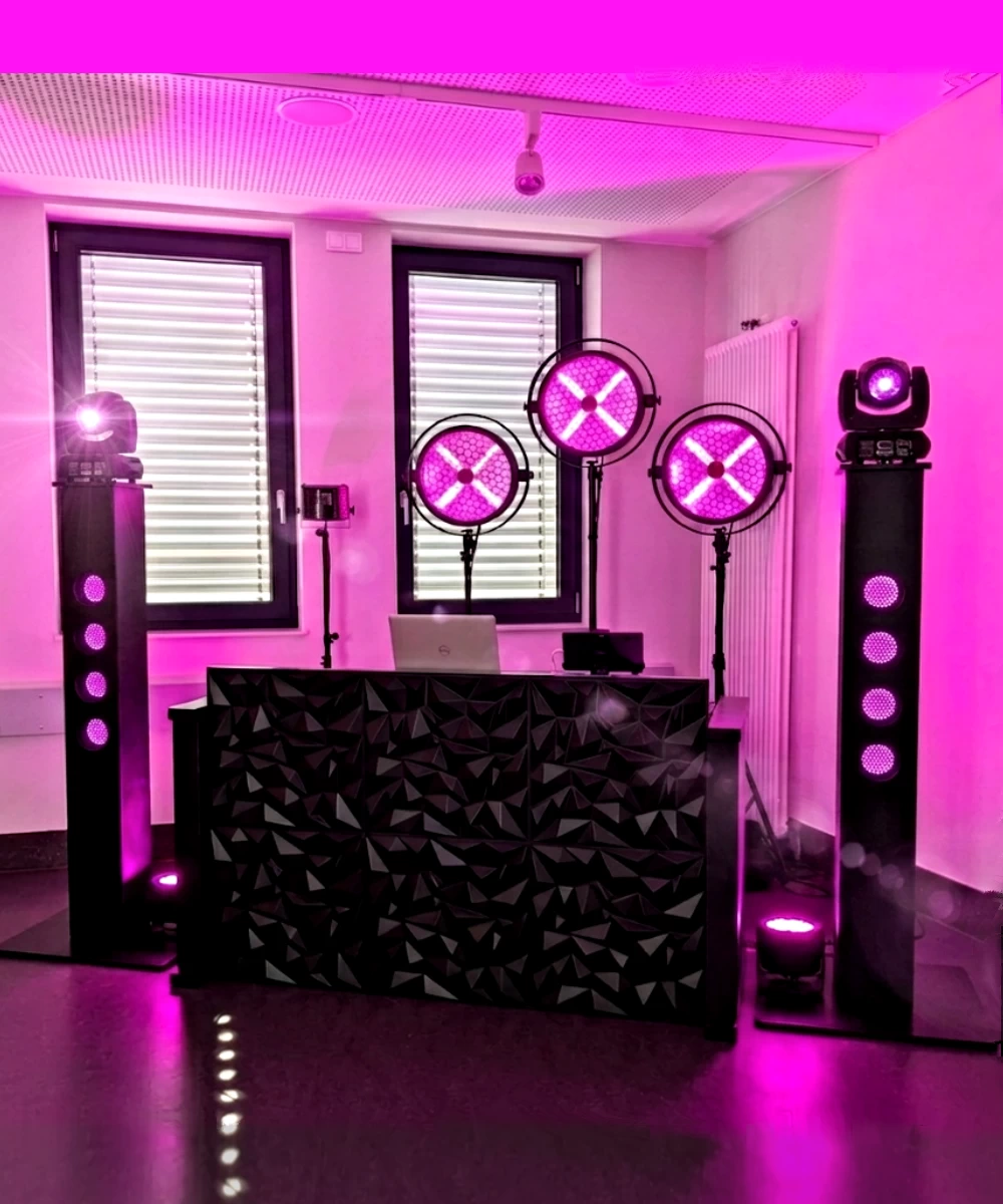 Schwarzes Retro Setup